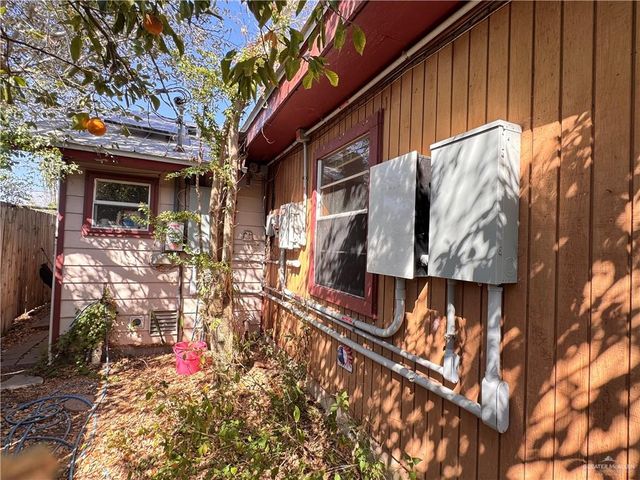 2214 E Pendleton Street, Harlingen, TX 78550