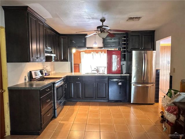 2214 E Pendleton Street, Harlingen, TX 78550