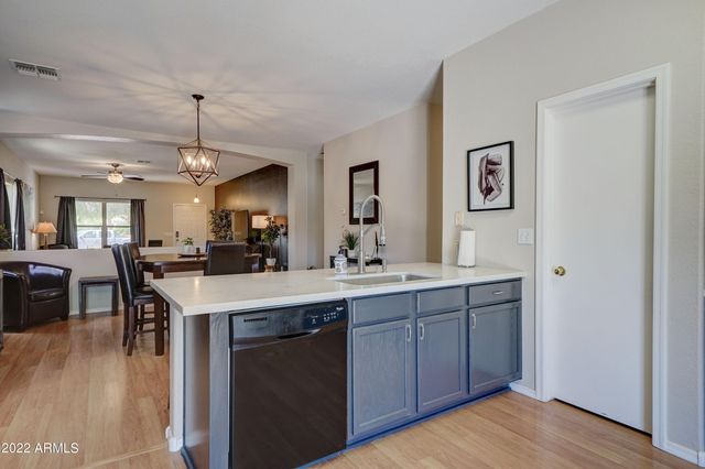 9027 S 3RD Street, Phoenix, AZ 85042