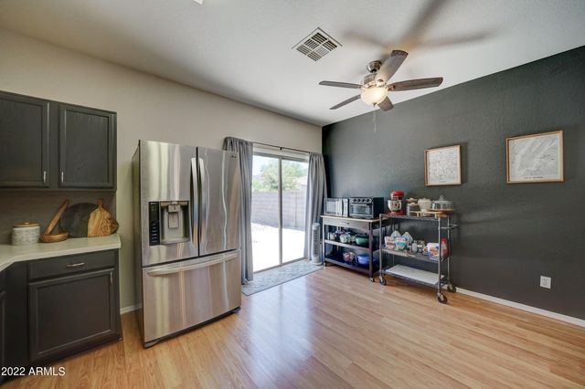 9027 S 3RD Street, Phoenix, AZ 85042