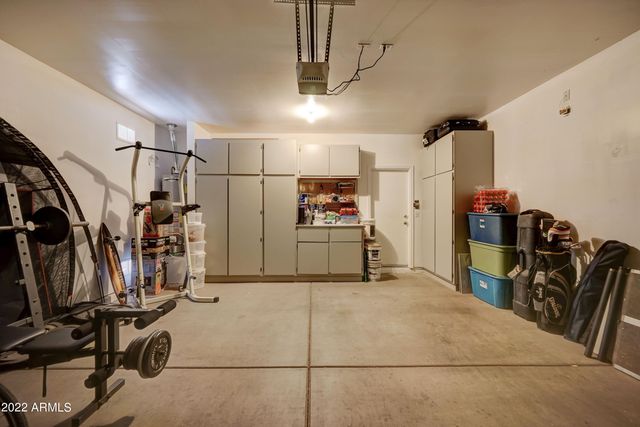 9027 S 3RD Street, Phoenix, AZ 85042