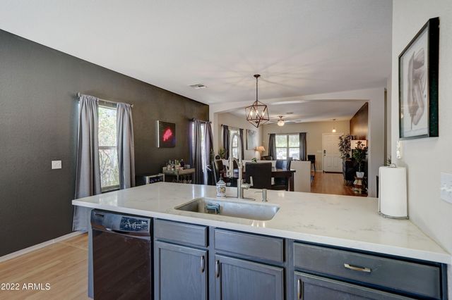 9027 S 3RD Street, Phoenix, AZ 85042