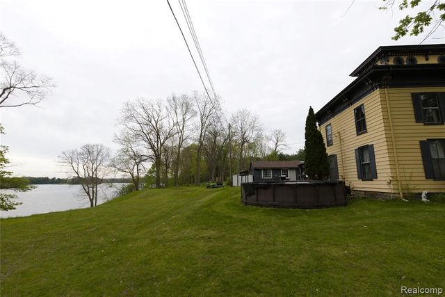 4466 Mill Street, Columbiaville, MI 48421