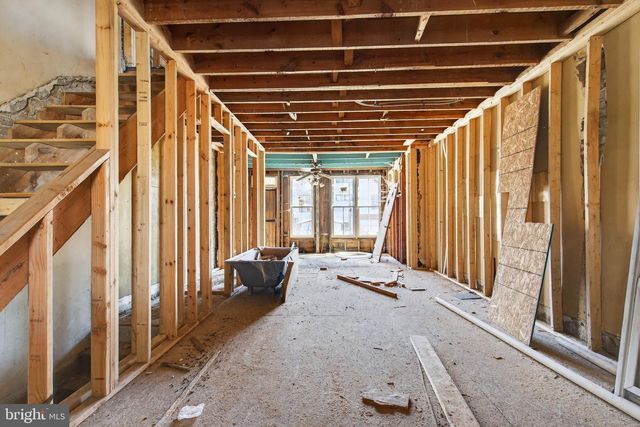 5205 5TH ST NW, Washington, DC 20011