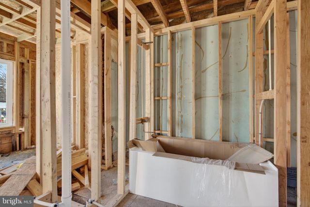 5205 5TH ST NW, Washington, DC 20011