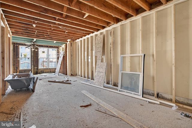 5205 5TH ST NW, Washington, DC 20011