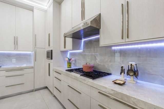 764 Lake Trail, Delray Beach, FL 33483