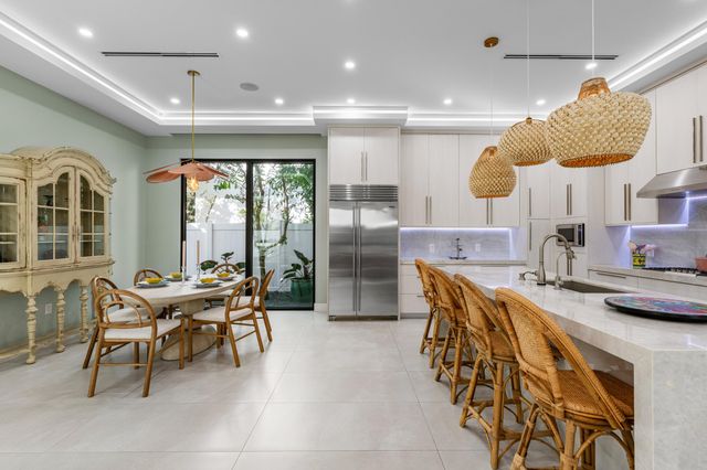 764 Lake Trail, Delray Beach, FL 33483