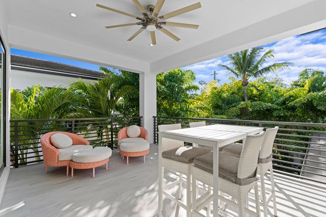 764 Lake Trail, Delray Beach, FL 33483