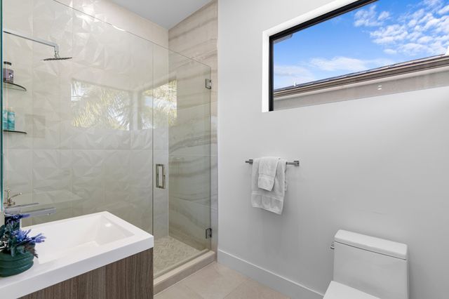 764 Lake Trail, Delray Beach, FL 33483