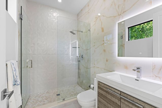 764 Lake Trail, Delray Beach, FL 33483