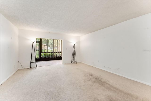 2689 SABAL SPRINGS CIRCLE 102, Clearwater, FL 33761