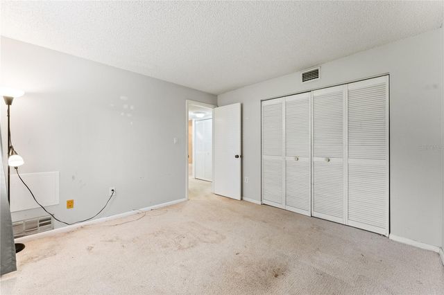 2689 SABAL SPRINGS CIRCLE 102, Clearwater, FL 33761
