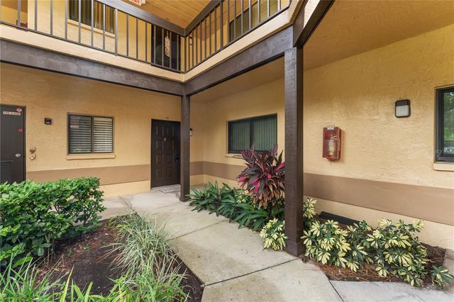 2689 SABAL SPRINGS CIRCLE 102, Clearwater, FL 33761