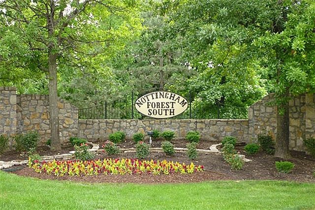 9101 W 140th Street, Overland Park, KS 66221