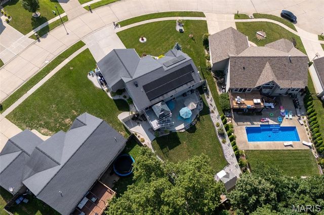 609 Courageous Lane, Wentzville, MO 63385