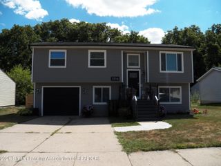 1516 Jacqueline Drive, Holt, MI 48842