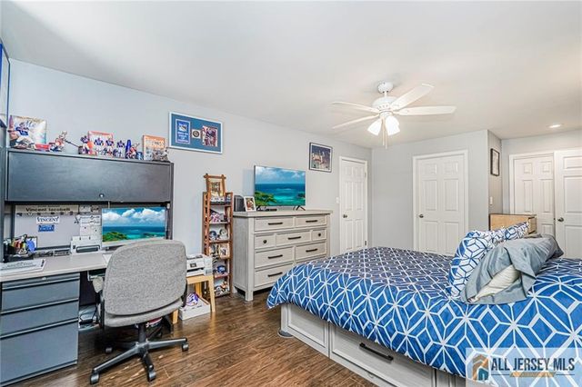 1310 Stoneridge Circle, Helmetta, NJ 08828