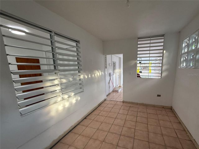 1107 12 NE ST., San Juan, PR 00920