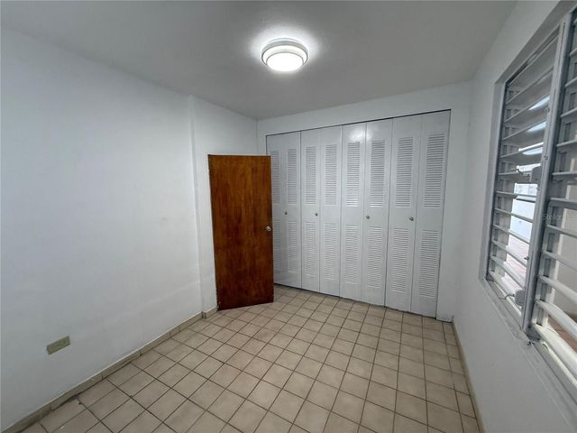 1107 12 NE ST., San Juan, PR 00920