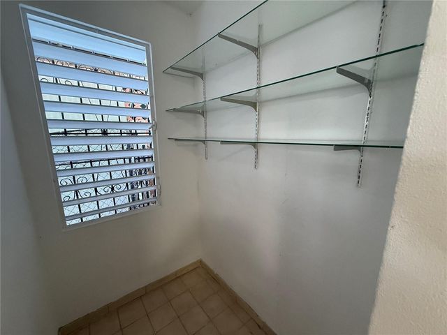 1107 12 NE ST., San Juan, PR 00920