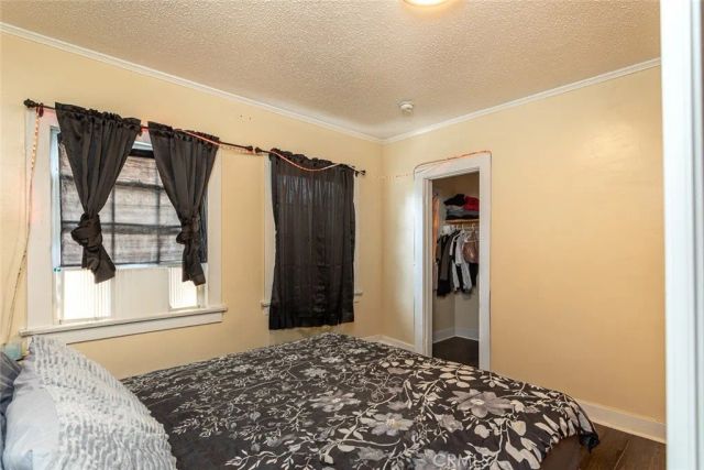 1522 W 29th, Los Angeles, CA 90007