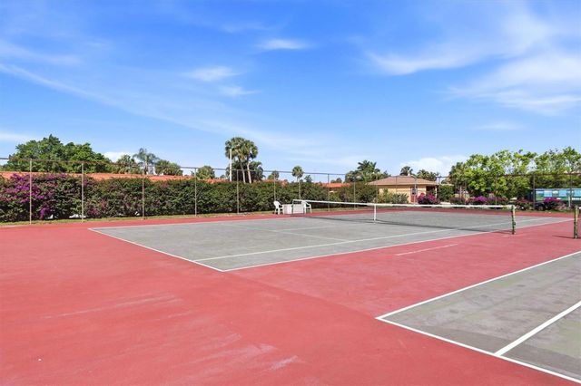 9528 ANTIQUA COVE 9528, Bradenton, FL 34210