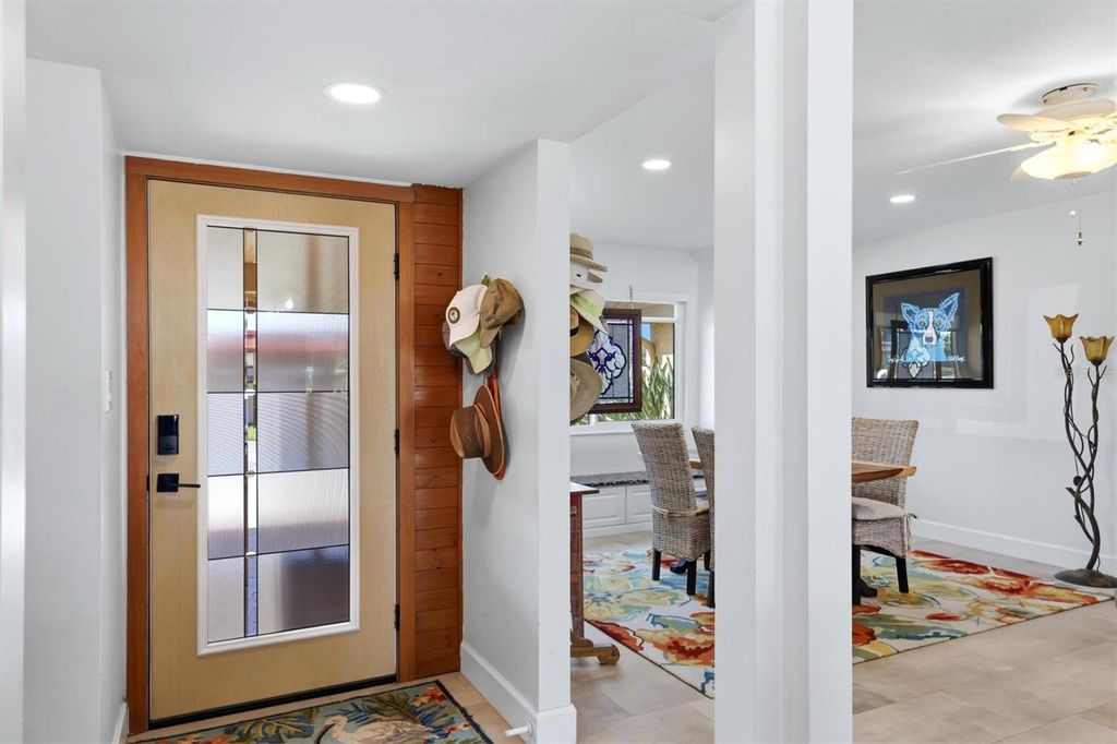 Image 15 of property listing at 9528 ANTIQUA COVE 9528, Bradenton, FL 34210