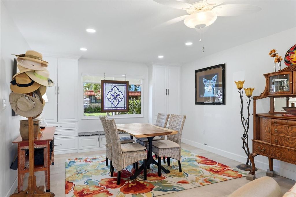 Image 22 of property listing at 9528 ANTIQUA COVE 9528, Bradenton, FL 34210