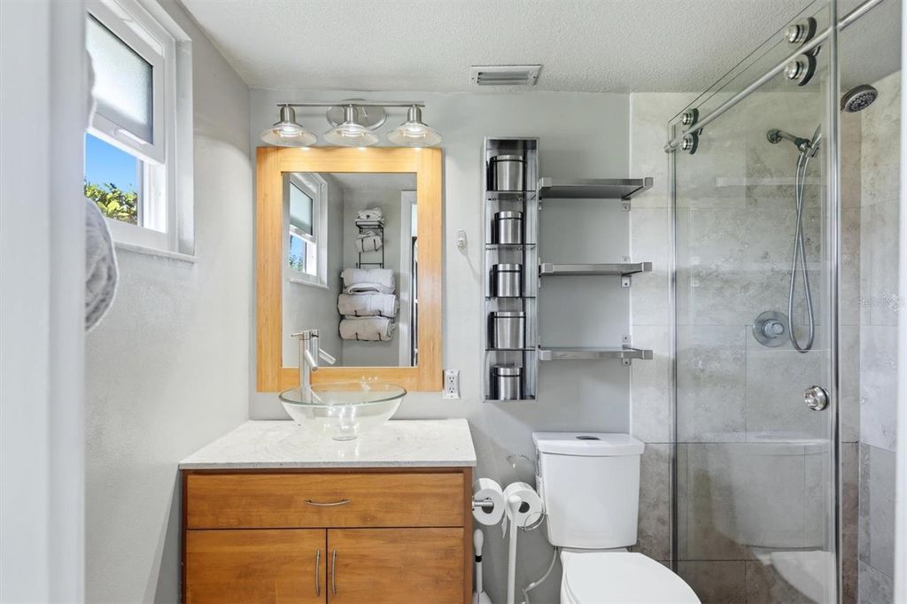 Image 30 of property listing at 9528 ANTIQUA COVE 9528, Bradenton, FL 34210