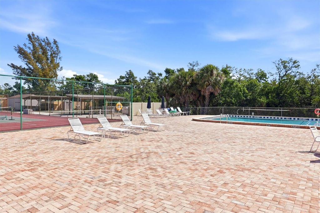 Image 47 of property listing at 9528 ANTIQUA COVE 9528, Bradenton, FL 34210