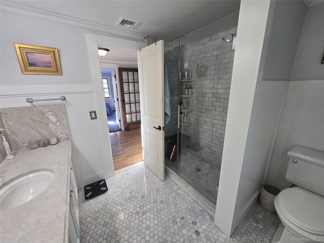 4 Beach Avenue, Northport, NY 11768