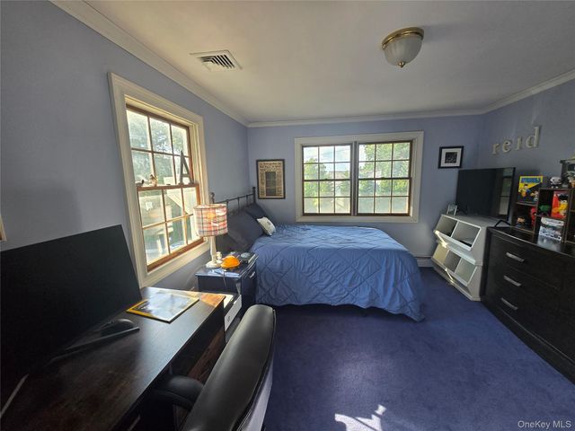 4 Beach Avenue, Northport, NY 11768