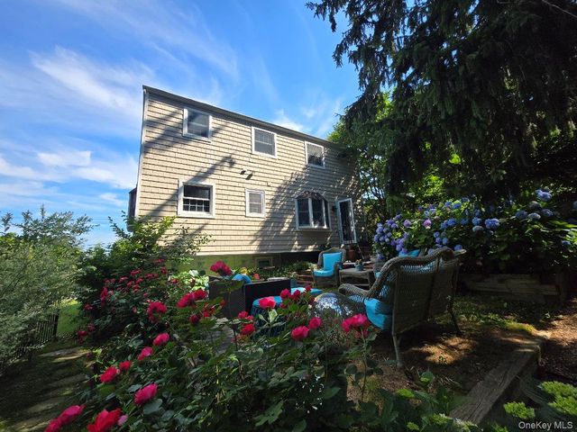 4 Beach Avenue, Northport, NY 11768