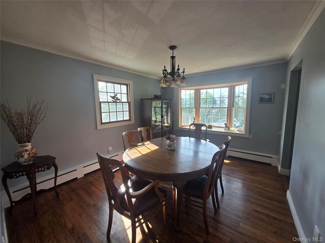 4 Beach Avenue, Northport, NY 11768