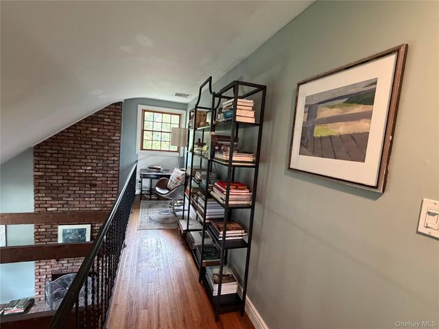 4 Beach Avenue, Northport, NY 11768