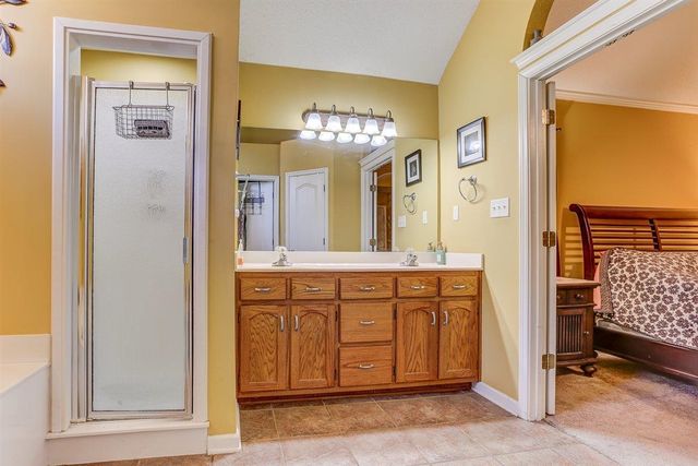 6793 N HAMILTON CIR, Olive Branch, MS 38654