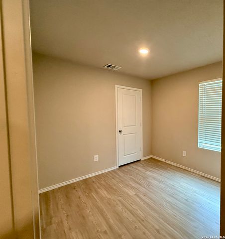 4242 SOUTHTON LK, San Antonio, TX 78223