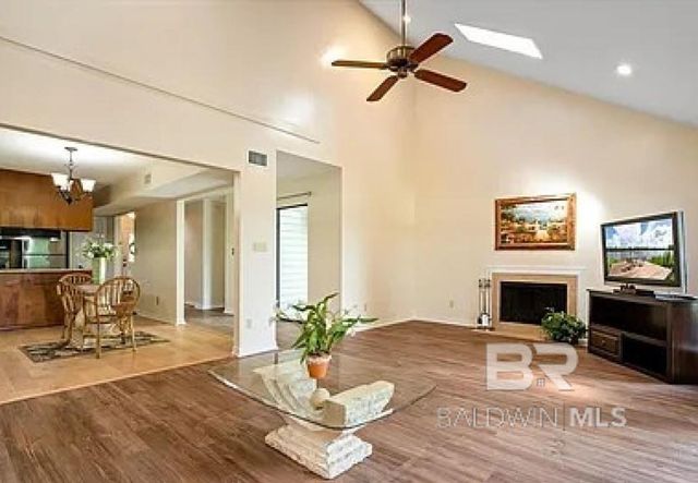 32 Lake Shore Drive, Daphne, AL 36526