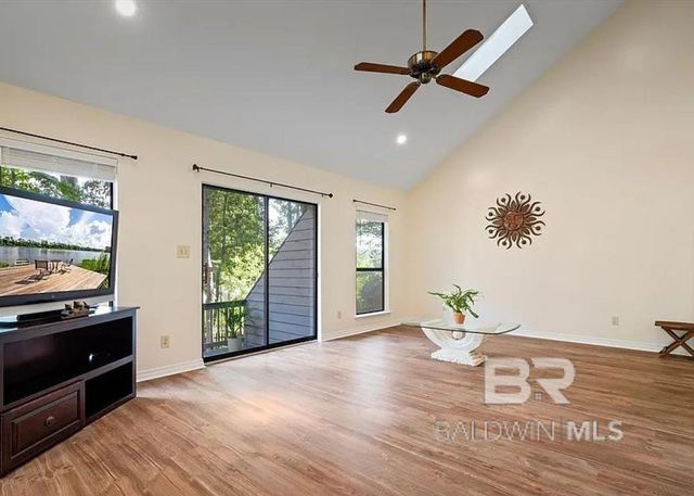 32 Lake Shore Drive, Daphne, AL 36526