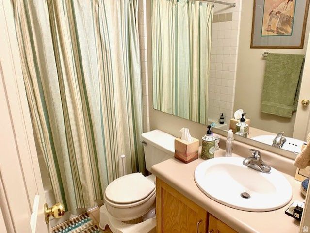 2016 E WINDHAM CIR, Millcreek, UT 84109