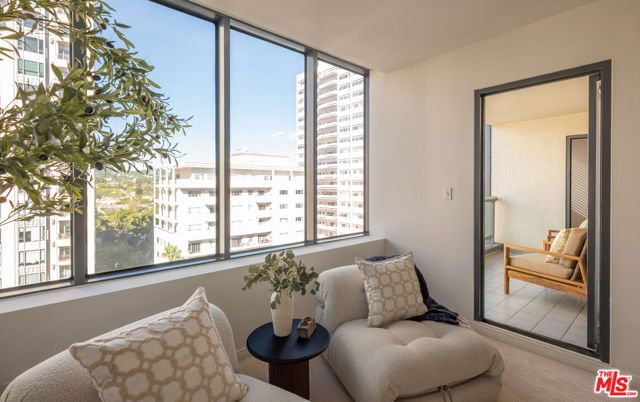 10724 Wilshire Boulevard 1106, Los Angeles, CA 90024