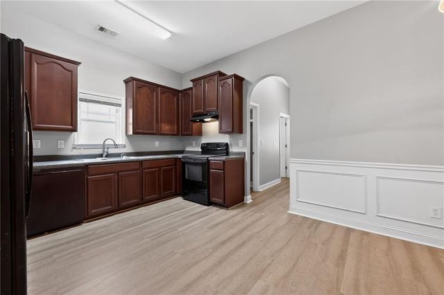 719 Ivy Brook Way, Macon, GA 31210