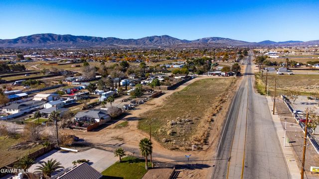 Cor E Q 27th Ste Street, Palmdale, CA 93550