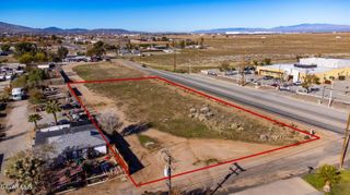 Cor E Q 27th Ste Street, Palmdale, CA 93550