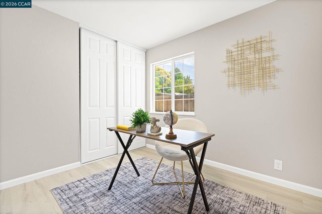 698 Mini Dr, Vallejo, CA 94589