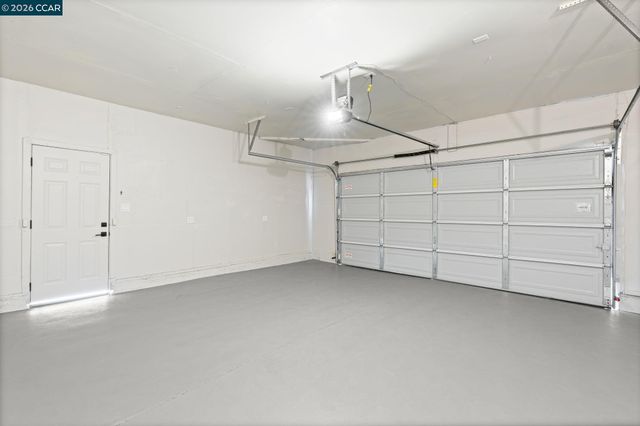 698 Mini Dr, Vallejo, CA 94589