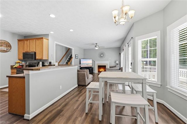 301 Forest View LN, Smithfield, VA 23430