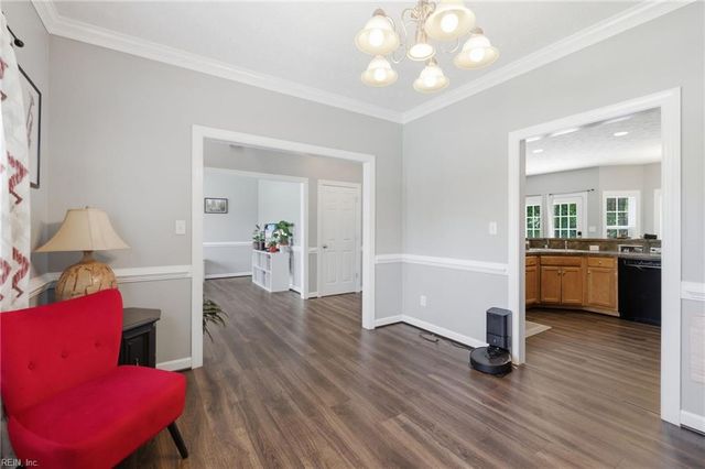 301 Forest View LN, Smithfield, VA 23430