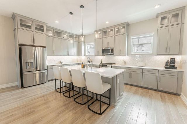 5351 BRIDGE STREET 62, Tampa, FL 33611